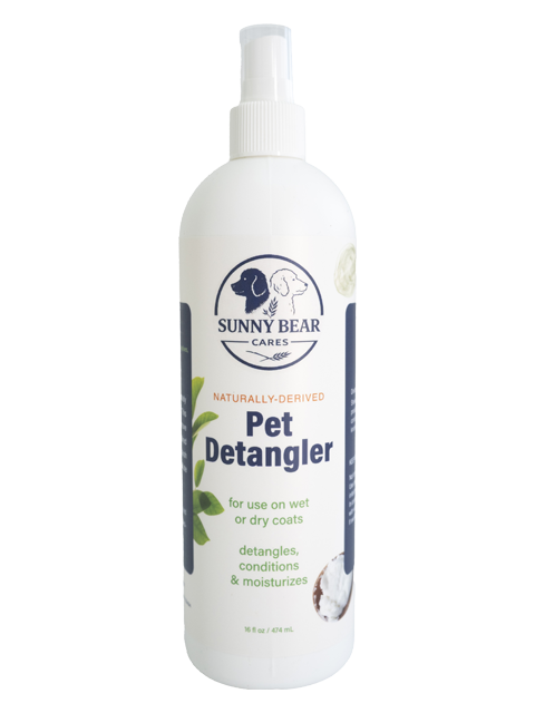 16 fl oz Naturally-Derived Pet Detangling Spray